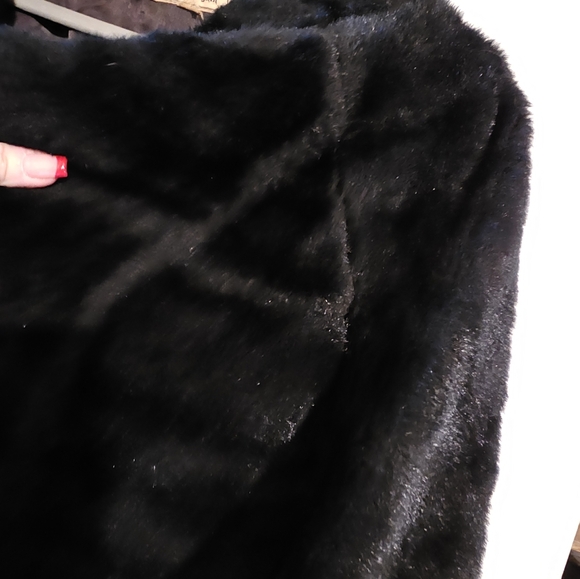 Joseph Magnin 70+ Faux Fur Cropped Coat - Picture 10 of 16